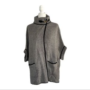 Cejon Bird's Eye Riding Cape With Pockets Black Ivory One Size